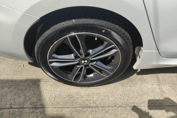 Used BMW 1 Series 2021 Revised 120i M Sport Edition Right Rear Wheel Hub