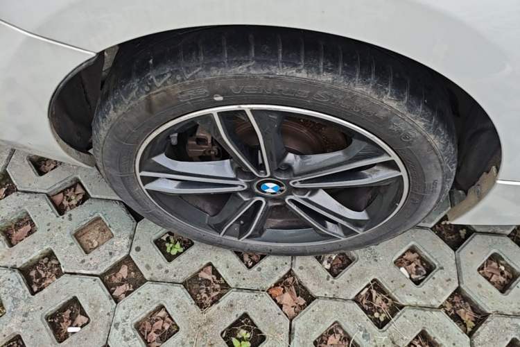Used BMW 1 Series 2021 120i M Sport Edition Right Rear Wheel Hub