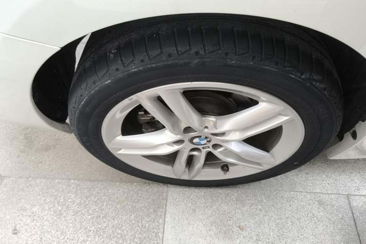 Used BMW 1 Series 2021 Revised 120i M Sport Night Edition Right Rear Wheel Hub