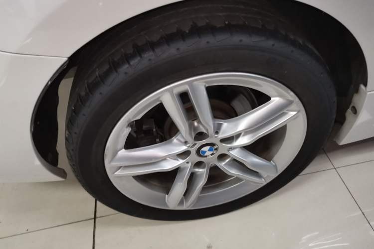 Used BMW 1 Series 2021 Revised 120i M Sport Night Edition Right Rear Wheel Hub