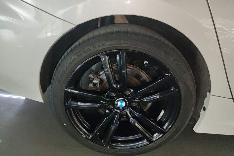 Used BMW 1 Series 2021 125i M Sport Night Edition Right Rear Wheel Hub