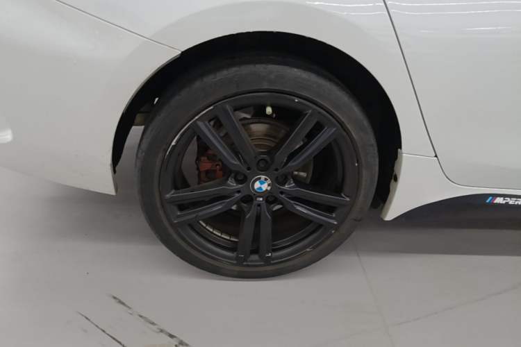 Used BMW 1 Series 2021 125i M Sport Night Edition Right Rear Wheel Hub