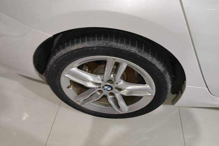 Used BMW 1 Series 2021 Revised 120i M Sport Night Edition Right Rear Wheel Hub