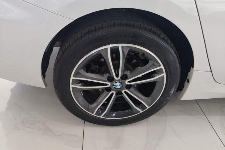 Used BMW 1 Series 2021 120i M Sport Edition Right Rear Wheel Hub