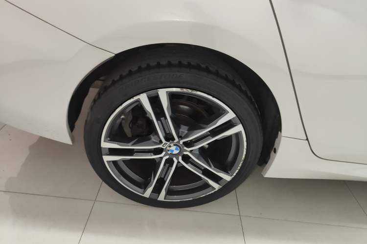 Used BMW 1 Series 2021 Restyled 125i M Sport Night Edition Right Rear Wheel Hub