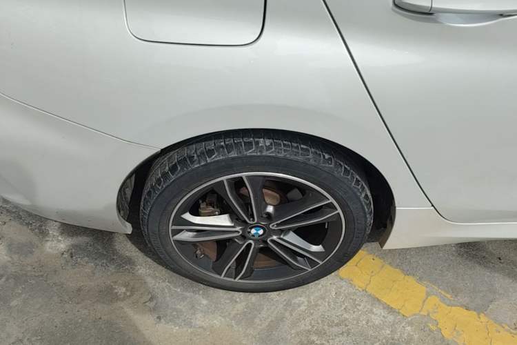 Used BMW 1 Series 2021 Revised 120i M Sport Edition Right Rear Wheel Hub