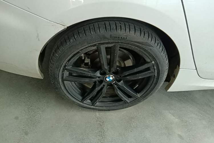 Used BMW 1 Series 2021 Restyled 125i M Sport Night Edition Right Rear Wheel Hub