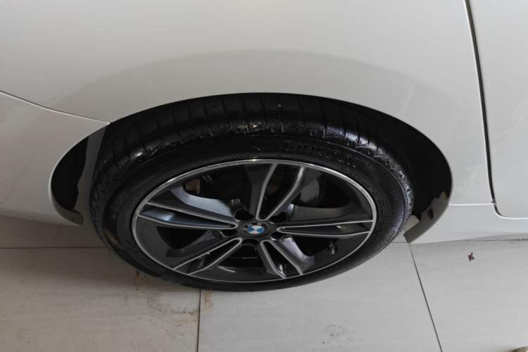 Used BMW 1 Series 2021 Revised 120i M Sport Edition Right Rear Wheel Hub