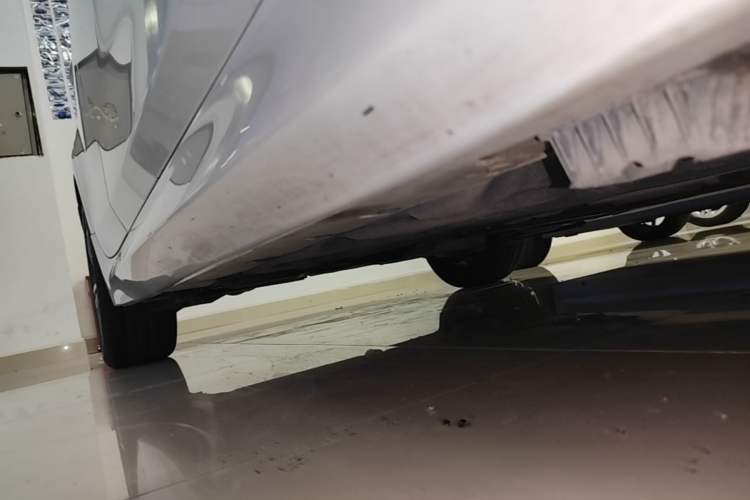 Used BMW 1 Series 2021 Revised 120i M Sport Edition Right Side Sill