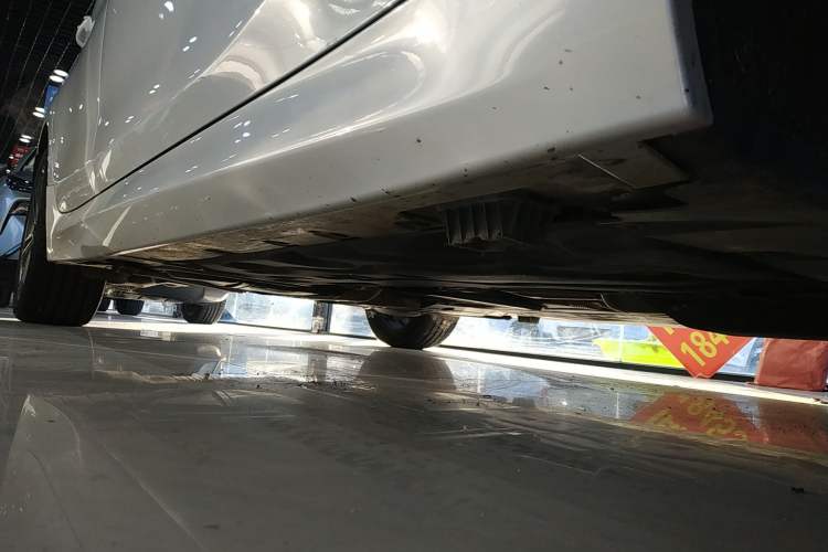 Used BMW 1 Series 2021 120i M Sport Edition Right Side Sill