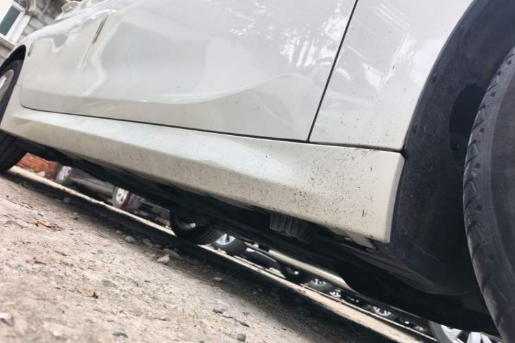Used BMW 1 Series 2021 120i M Sport Night Edition Right Side Sill