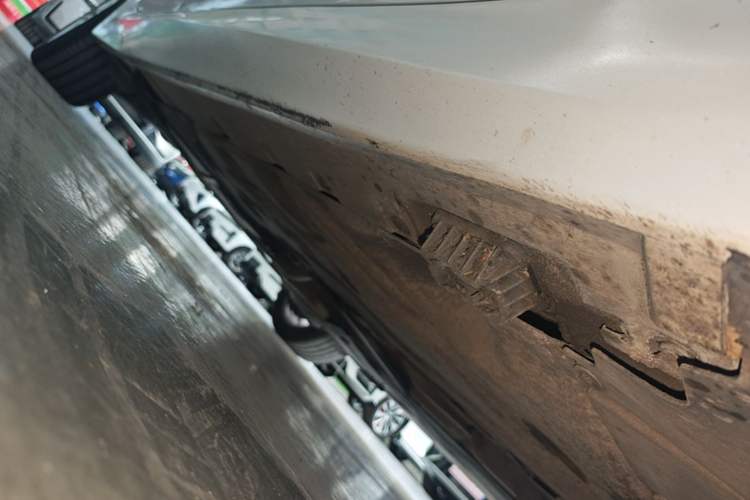 Used BMW 1 Series 2021 120i M Sport Night Edition Right Side Sill