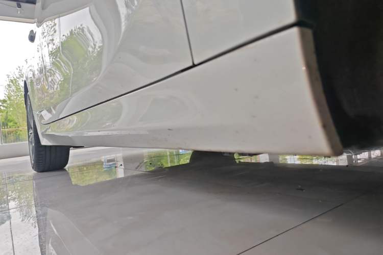 Used BMW 1 Series 2021 Revised 120i M Sport Edition Right Side Sill