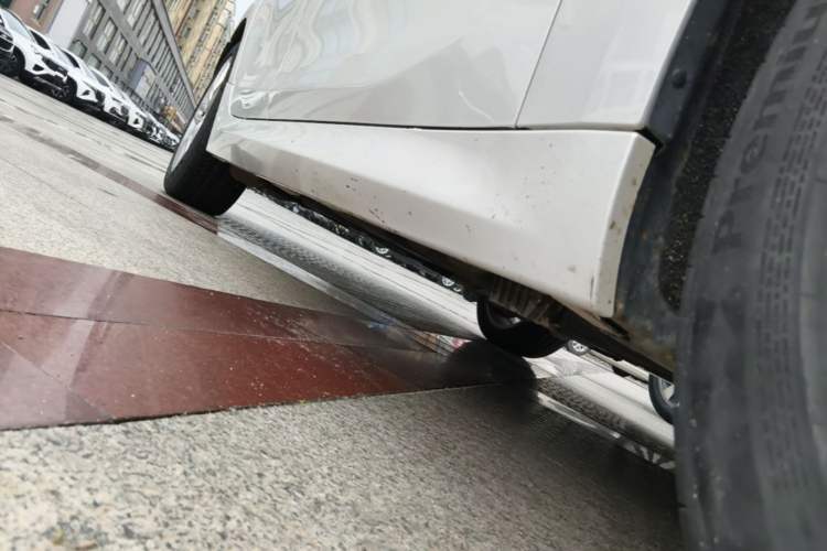 Used BMW 1 Series 2021 120i M Sport Night Edition Right Side Sill