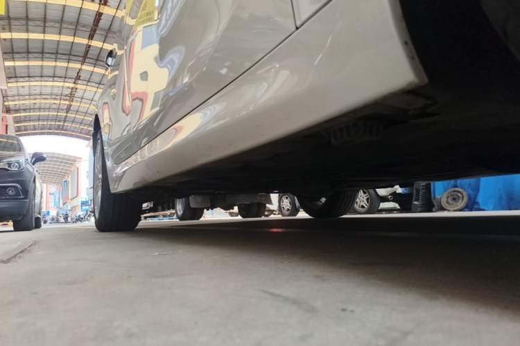 Used BMW 1 Series 2021 120i M Sport Night Edition Right Side Sill