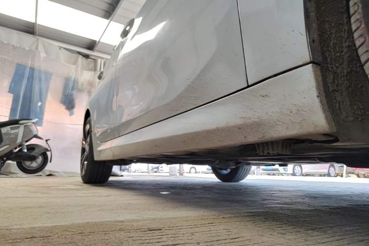 Used BMW 1 Series 2021 120i M Sport Night Edition Right Side Sill