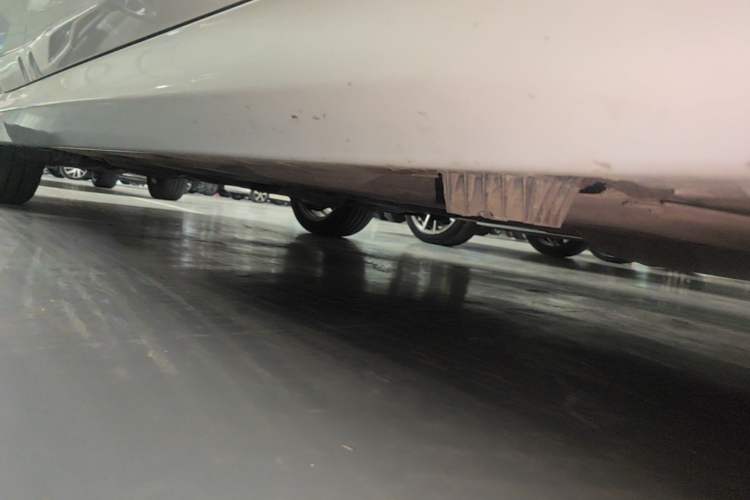 Used BMW 1 Series 2021 Revised 120i M Sport Night Edition Right Side Sill