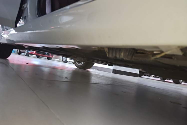Used BMW 1 Series 2021 Revised 120i M Sport Night Edition Right Side Sill