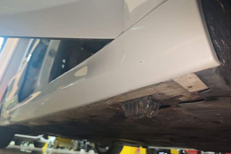 Used BMW 1 Series 2021 120i M Sport Night Edition Right Side Sill