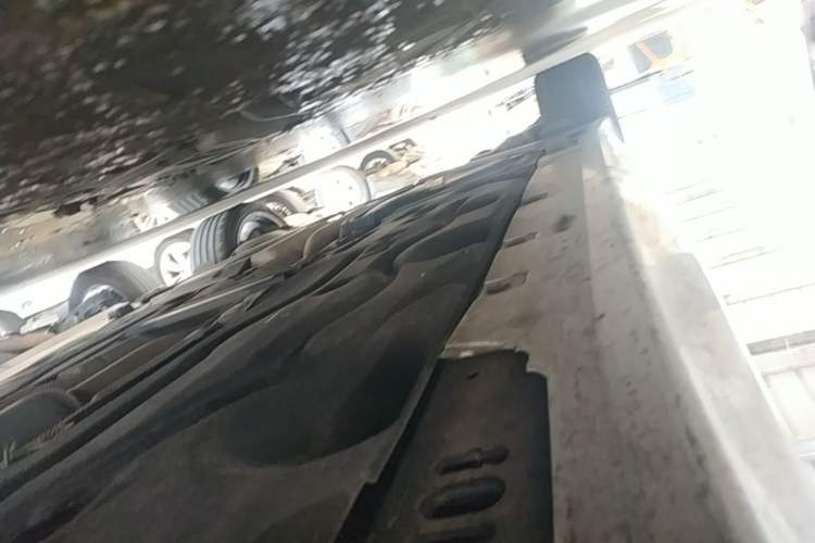 Used BMW 1 Series 2021 125i M Sport Night Edition Right Side Sill