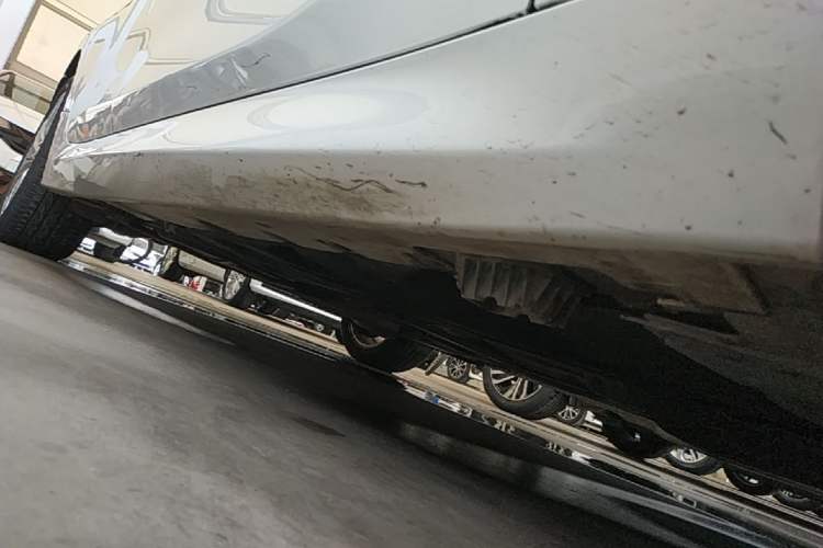Used BMW 1 Series 2021 120i M Sport Night Edition Right Side Sill