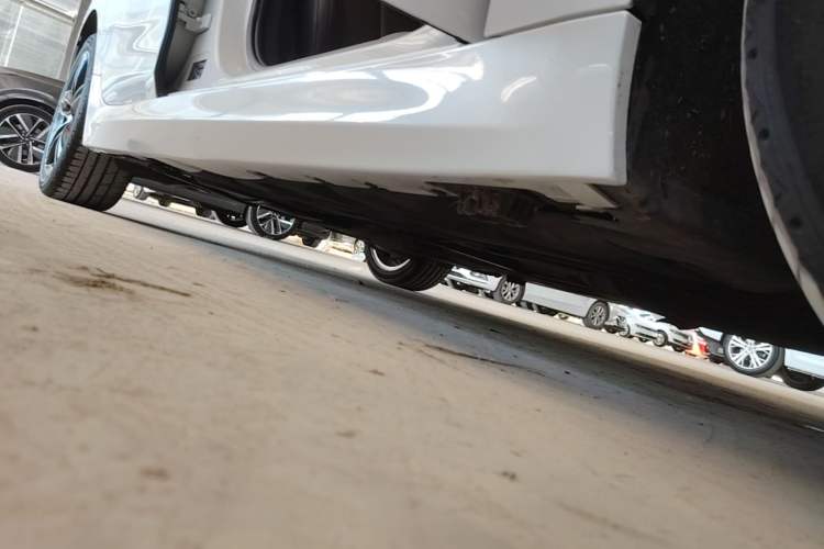 Used BMW 1 Series 2021 120i M Sport Night Edition Right Side Sill
