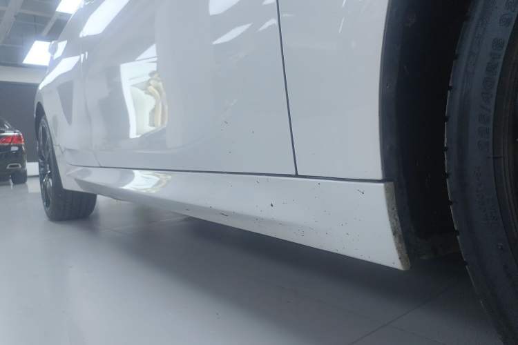 Used BMW 1 Series 2021 125i M Sport Night Edition Right Side Sill