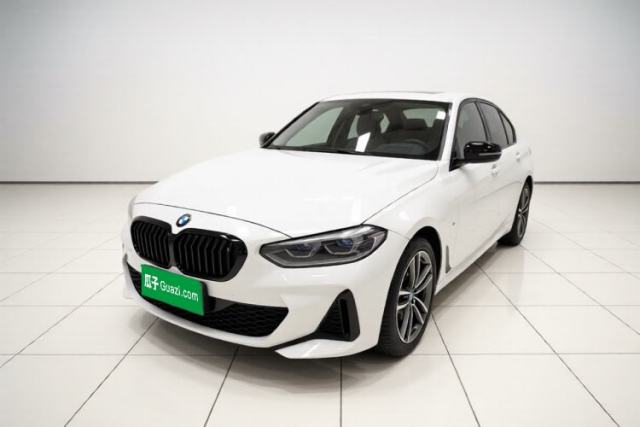 BMW 1 Series 2021 Revised 120i M Sport Night Edition d’occasion
