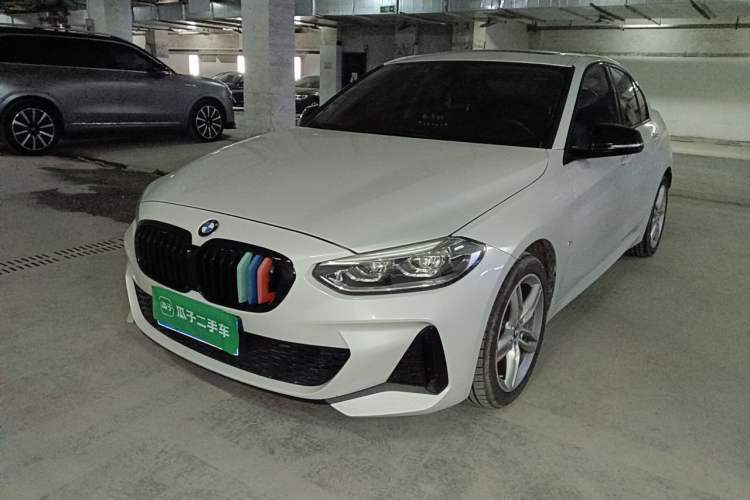 Used BMW 1 Series 2021 120i M Sport Night Edition Guazi used car, China used car export, Used car for sale, Used  cars, Cheapest cars for sale