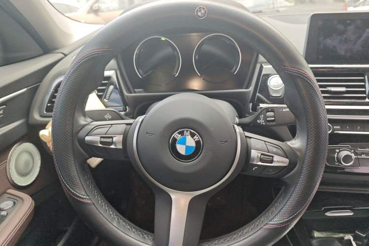 Used BMW 1 Series 2021 120i M Sport Night Edition Steering Wheel