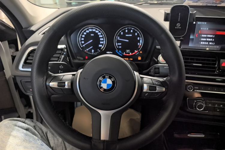 Used BMW 1 Series 2021 125i M Sport Night Edition Steering Wheel