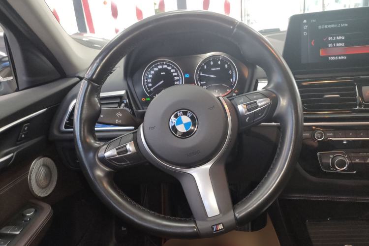 Used BMW 1 Series 2021 Revised 120i M Sport Night Edition Steering Wheel