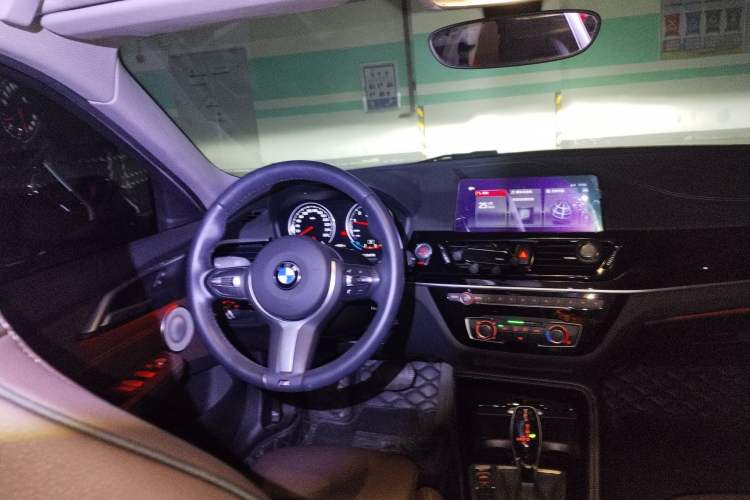 Used BMW 1 Series 2021 125i M Sport Night Edition Steering Wheel