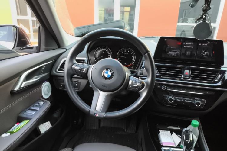 Used BMW 1 Series 2021 Restyled 125i M Sport Night Edition Steering Wheel