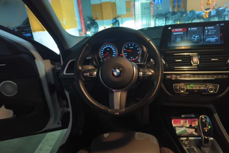Used BMW 1 Series 2021 Revised 120i M Sport Night Edition Steering Wheel