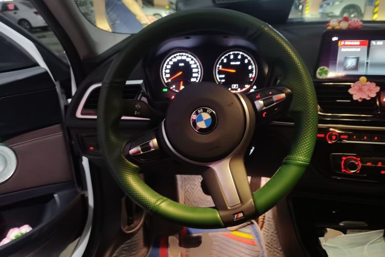 Used BMW 1 Series 2021 125i M Sport Night Edition Steering Wheel