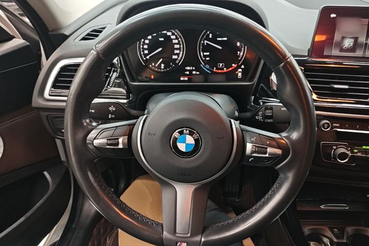 Used BMW 1 Series 2021 120i M Sport Night Edition Steering Wheel