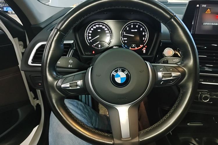 Used BMW 1 Series 2021 Restyled 125i M Sport Night Edition Steering Wheel