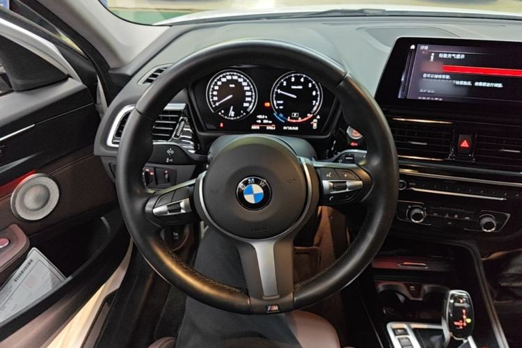 Used BMW 1 Series 2021 Restyled 125i M Sport Night Edition Steering Wheel