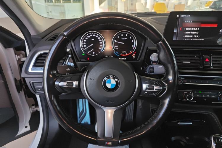 Used BMW 1 Series 2021 Revised 120i M Sport Night Edition Steering Wheel