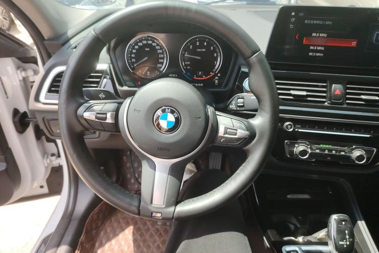Used BMW 1 Series 2021 Restyled 125i M Sport Night Edition Steering Wheel