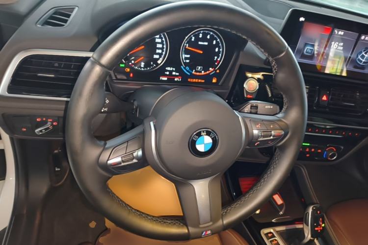 Used BMW 1 Series 2021 Restyled 125i M Sport Night Edition Steering Wheel