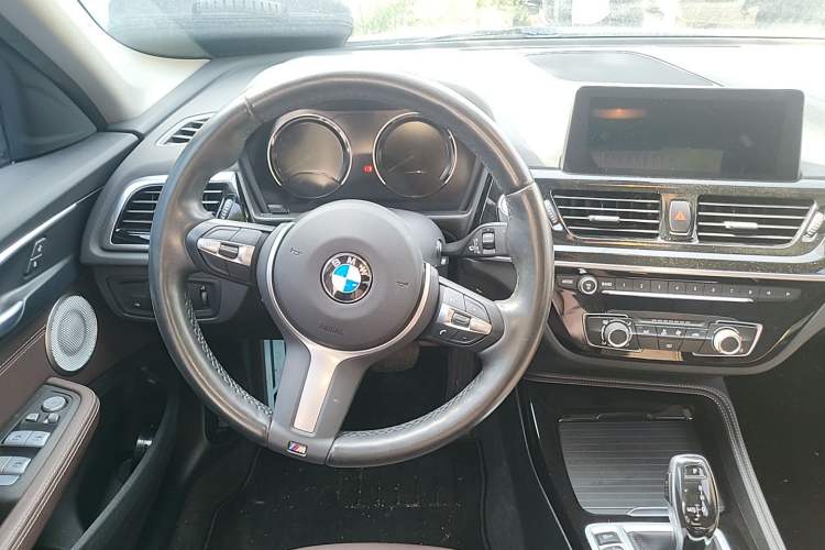 Used BMW 1 Series 2021 120i M Sport Night Edition Steering Wheel