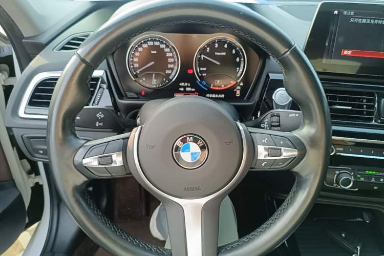 Used BMW 1 Series 2021 Restyled 125i M Sport Night Edition Steering Wheel