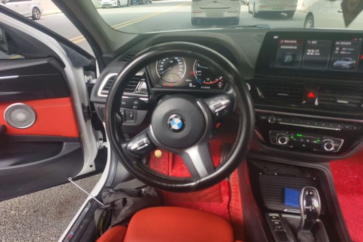 Used BMW 1 Series 2021 Restyled 125i M Sport Night Edition Steering Wheel