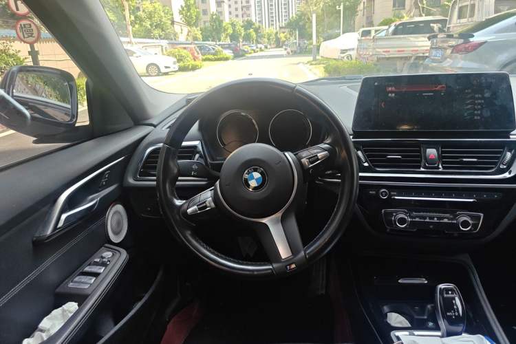 Used BMW 1 Series 2021 Restyled 125i M Sport Night Edition Steering Wheel