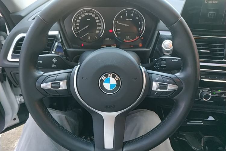 Used BMW 1 Series 2021 Revised 120i M Sport Night Edition Steering Wheel