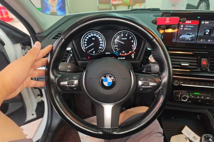 Used BMW 1 Series 2021 Revised 120i M Sport Night Edition Steering Wheel