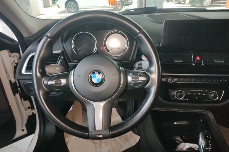 Used BMW 1 Series 2021 125i M Sport Night Edition Steering Wheel