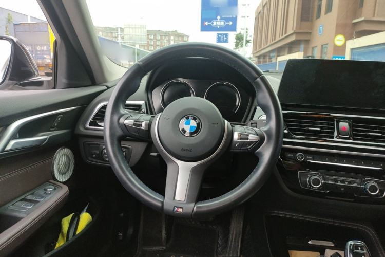 Used BMW 1 Series 2021 Revised 120i M Sport Night Edition Steering Wheel